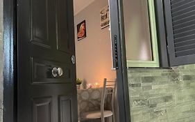 Mary House Spacca Napoli